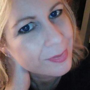 Meet your Posher, Lea