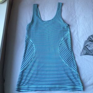 Athletic tank top