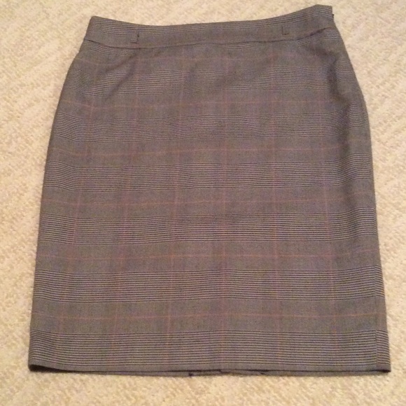 MOVING SALE Houndstooth Plaid Pencil Skirt