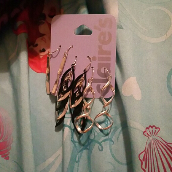 Clair's earrings