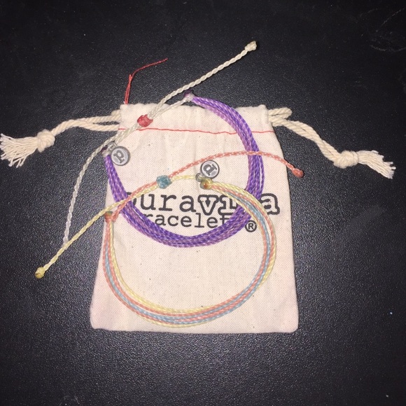 2 Pura Vida Bracelets and pouch!