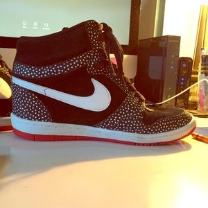 Nike shoes