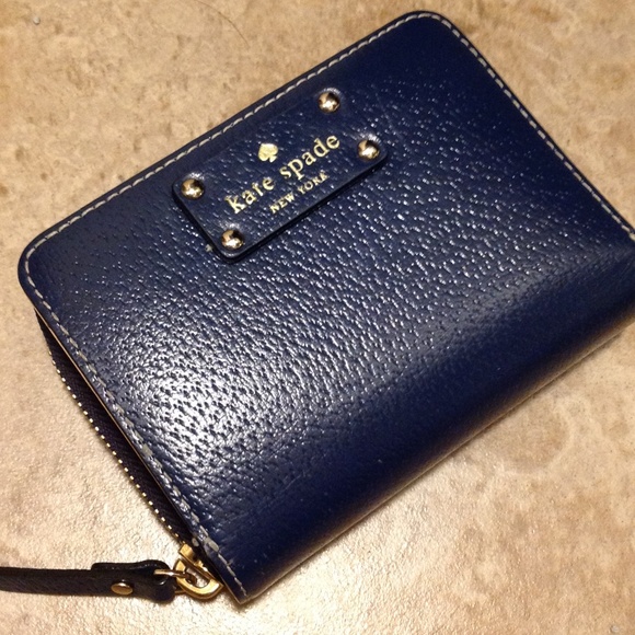 Kate Spade Wellesley Cara Wallet Navy