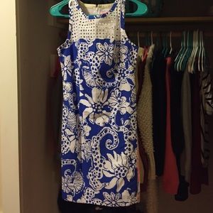 PRICE DROP, Size two lilly shift