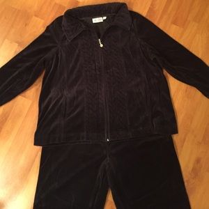 XL Stretch Velour Pant and Jacket Set