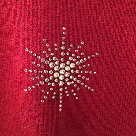 Red Rhinestone Sweater Size Large - Picture 3 of 3