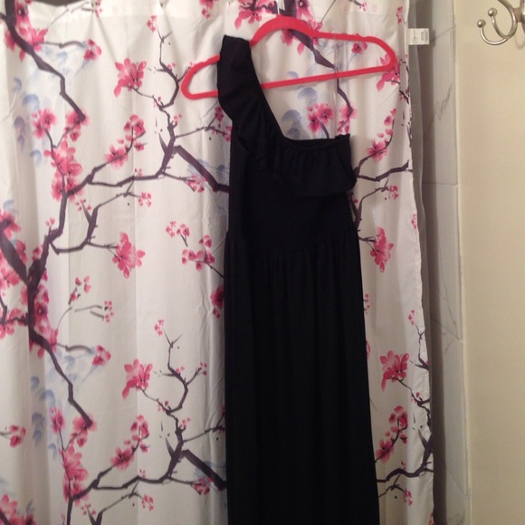 Black sun dress