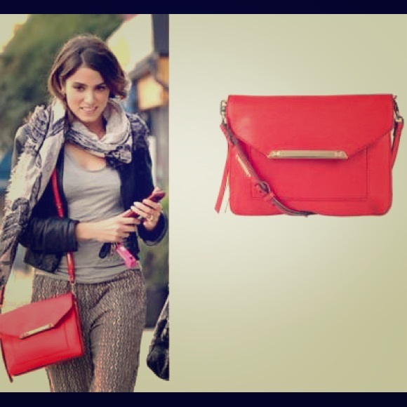 Stella & Dot Tia Cerise CrossBody Bag