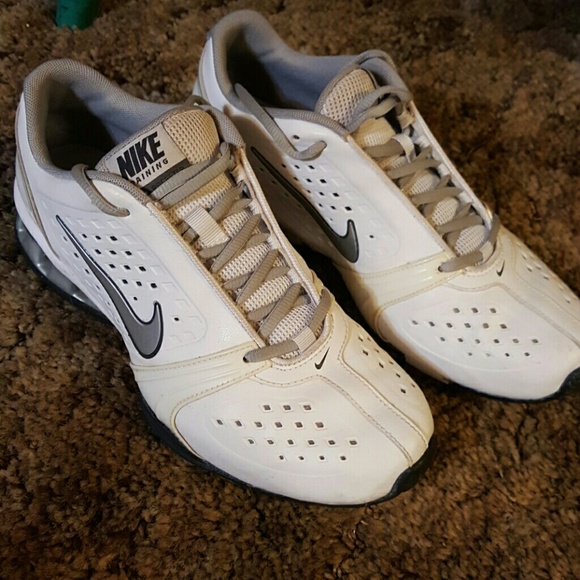 NIKE REAX Athletic Shoes