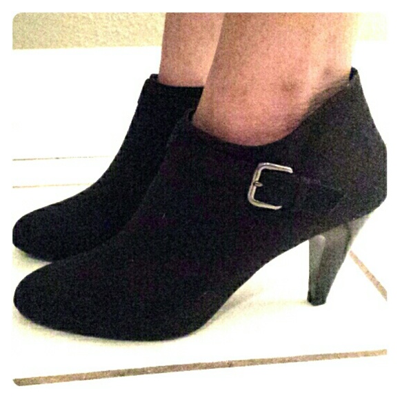 Black ankle booties