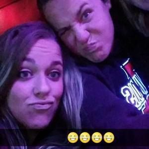 Meet your Posher, Cortney