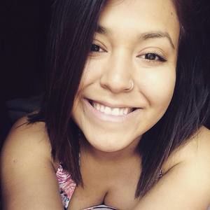 Meet your Posher, Idalia