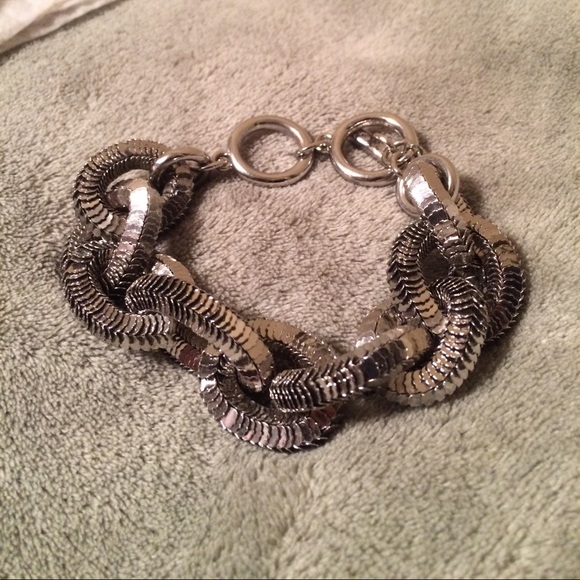 BR SILVER CHAIN BRACELET