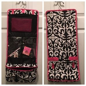 🎉BOGO🎉 Travel toiletry bag