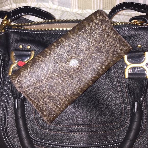 Michael Kors Wallet w/ removable coin purse