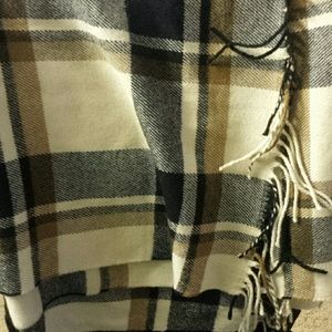 BNWOT Blanket Scarf/poncho