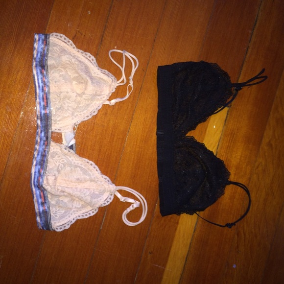 2 bralettes