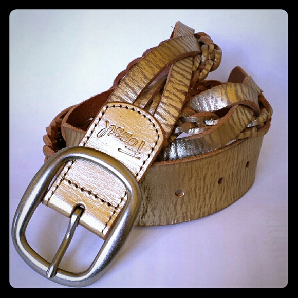 NWT Fossil Infinity Braid Leather Belt Gold