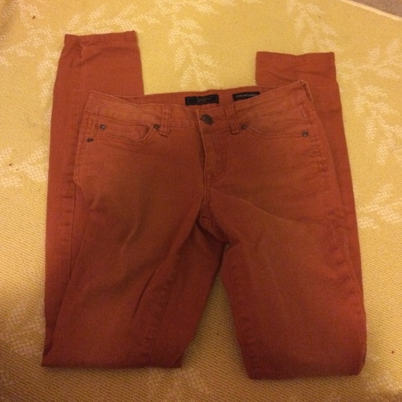 Jessica Simpson forever skinny jeans!