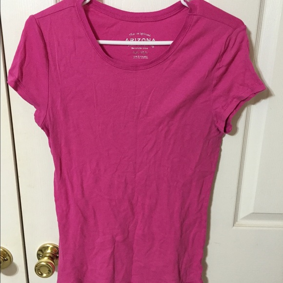 Pink scoop neck tee
