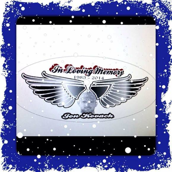 Meet your Posher, Brooke - Picture 1 of 1