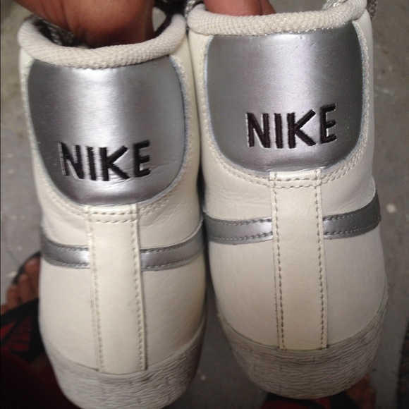 Nike fashion sneaker - Picture 3 of 4