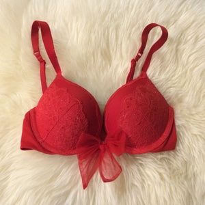 Victoria Secret Bombshell