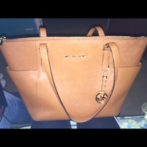 Michael KORS hand bag
