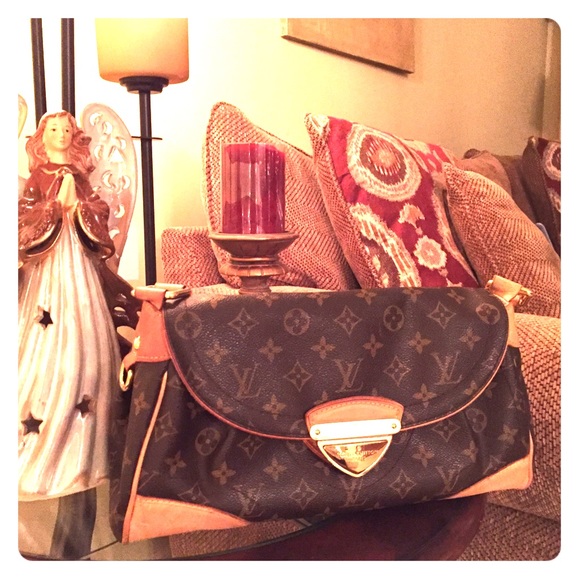 ❌SOLD❌Authentic Louis Vuitton Beverly MM