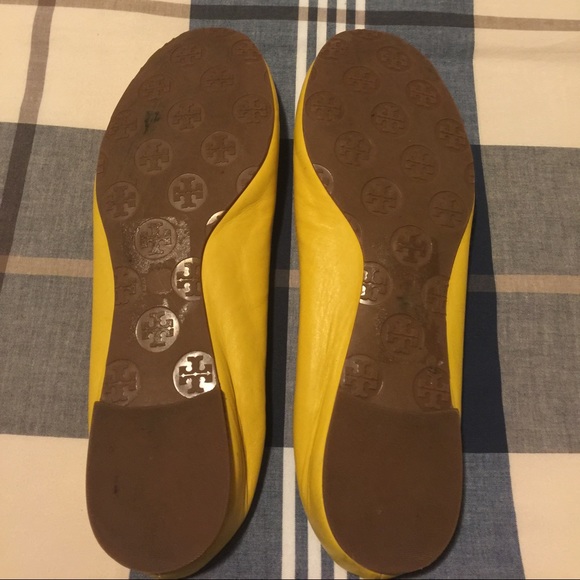 Yellow Tory Burch Flats - Picture 4 of 4