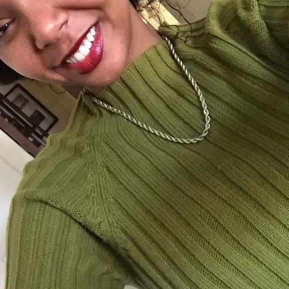 Meet your Posher, Sa'dia