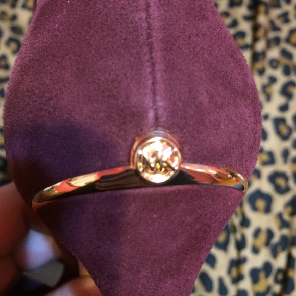 Merlot suede heels - Picture 5 of 5