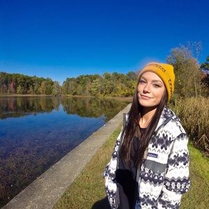 Meet your Posher, Jenna