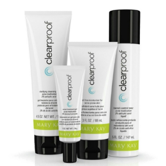 FULL SIZE.. Mary Kay Clear proof Acne System