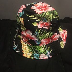 Floral bucket hat