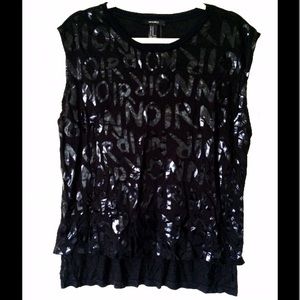 Forever 21 Word Top in Black. NWT