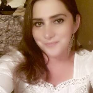 Meet your Posher, Angie