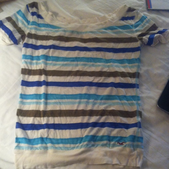 Hollister shirt