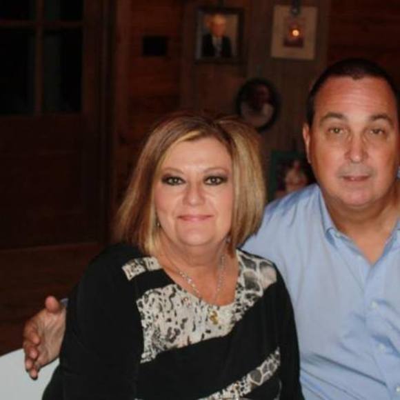 Meet your Posher, Janet - Picture 1 of 1