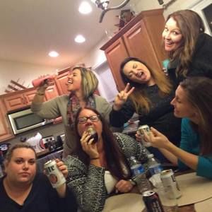 Meet your Posher, Nikki