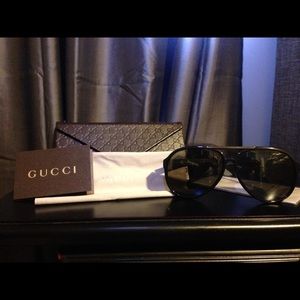 Authentic Gucci aviator sunglasses