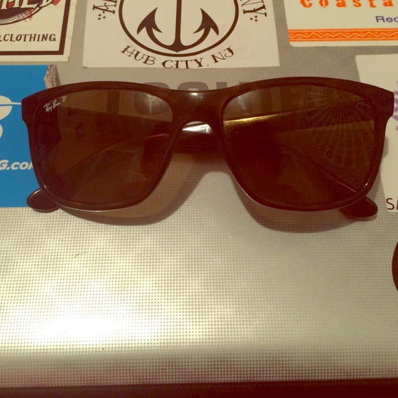 Ray-Ban Polarized RB4181 - Picture 1 of 1