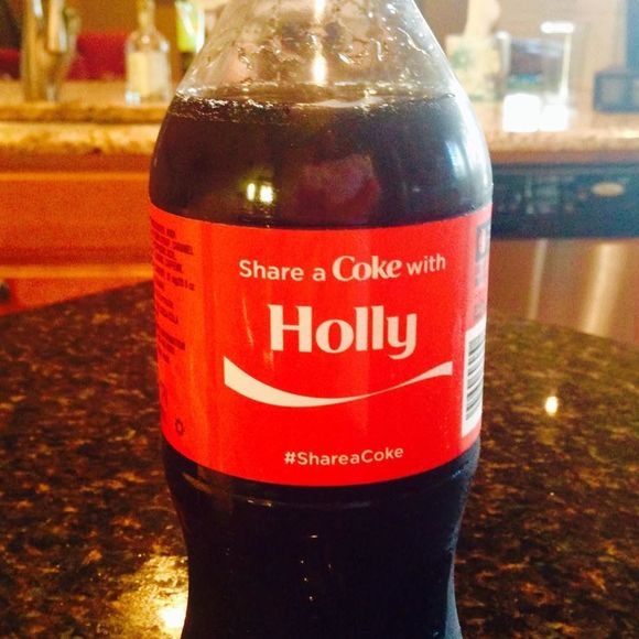 Meet your Posher, Holly