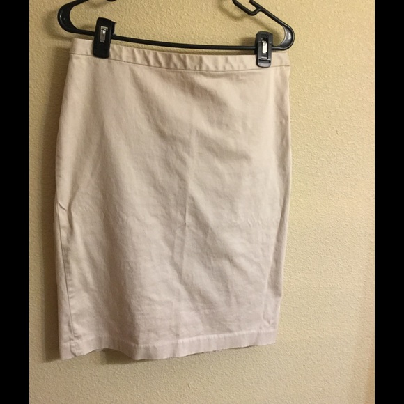 Banana Republic khaki pencil skirt - Picture 1 of 1