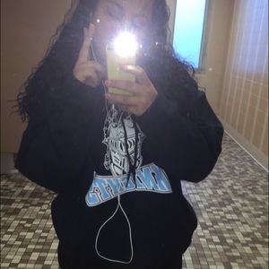 Meet your Posher, Goly