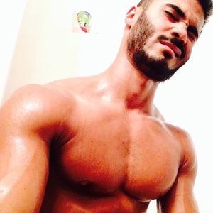 Meet your Posher, Bobby