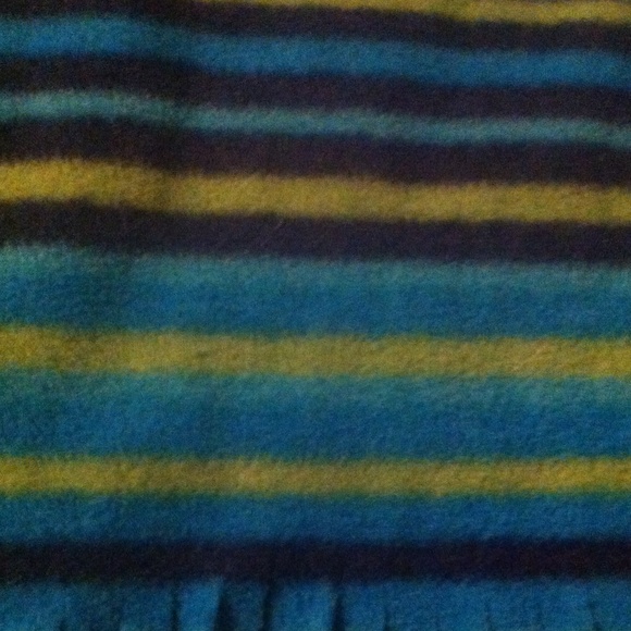 Scarf - Picture 3 of 3