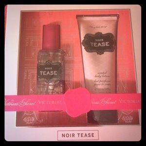 New Victoria's Secret Noir Tease