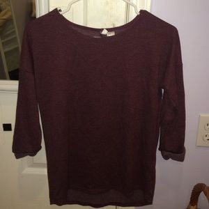maroon sweater