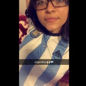 Meet your Posher, Alexandra